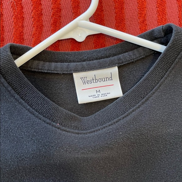 Lot of 9 Womens Tee’s medium/large size - Picture 7 of 16